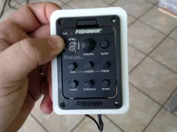 Fishman Prefix to Presys guitar preamp adapter