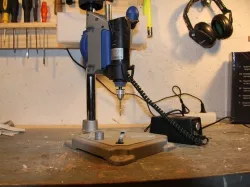 Nut to mount the Minicraft to a Dremel Workstand