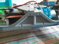 OpenRC truggy shiled with locker