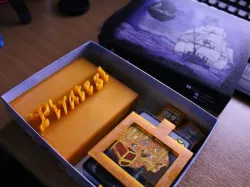 Pirates! Box organizer