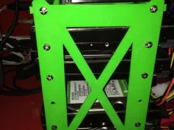 Simple 6 drive hard drive caddy