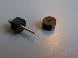 Bed leveling nut