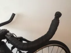 Bicycle Handlebar endcap skull