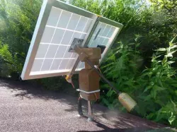 Cmd par servo moteur pour panneau photovoltaique (auto alimenté) - Orientation auto 2 axes en fonction du soleil (Picaxe 20x2)