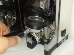 Coffee hopper for espresso machine