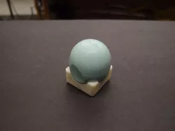EOS Chapstick Stabilizer