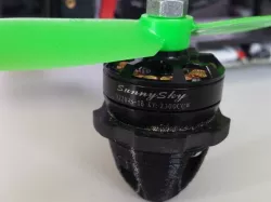 QAV250 Low profile landing gear for SunnySky 2204s
