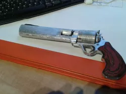 TF2 Ambassador Prop Replica