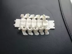 Articulating spine chain/bracelet
