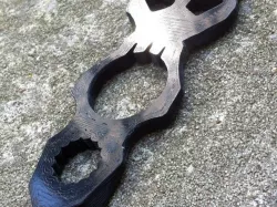 RaidOps Knuckle Punch/dagger