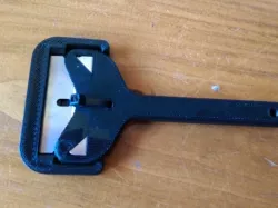 Razor Blade Handle w/ Zip-Tie Slot
