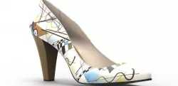 Various shoe models available (boots, sandals, pumps etc)