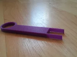Karambit-style Keycap Puller
