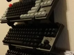 Keyboard Display Brackets