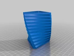 Pencil Holder (Triangle-base, Helical)