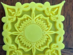 Tile / Coaster / Brooch...