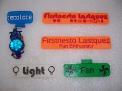 Custumizable Nametag with Icons