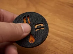 Fuel indicator puck