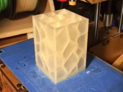 Small Voronoi Style Lamp