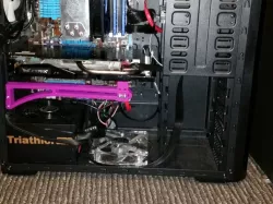 Adjustable GPU Support Bracket