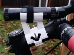 Giant bike flashlight mount
