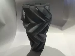 Gemoteric Vases v2
