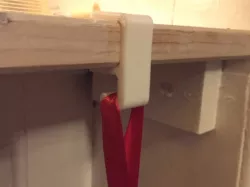 Hook for table top mount