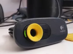 Logitech C270 Adjustable Focus Mod