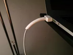 Magsafe cord protector
