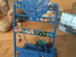 Ravenclaw Earring Holder