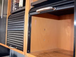 ROLLER GUIDE SYSTEM
