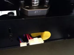 Raise N1 Heatbed Cable Deflector