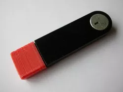 Pendrive hood