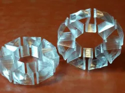 Flexy Ear-ring