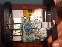 RaspBerry Pi 7" wall mount
