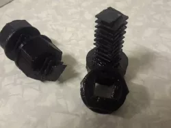 Square-threaded bolt