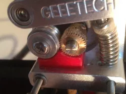 Supporto estrusore per filamenti flessibili (support ninjaflex filaments)