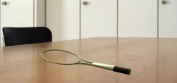 tennis racket