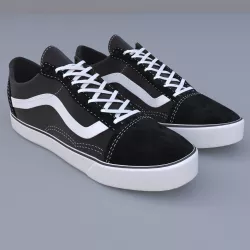 vans old skool black 3D model