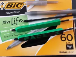 Customizable Triangular Pen