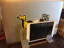 Macbook pro retina & ipad mini holder