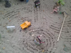 mini Zen-garden rake