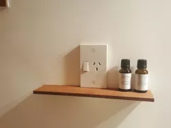 Outlet shelf