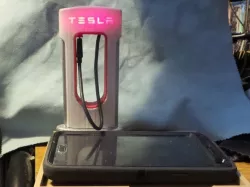tesla micro usb supercharger for note4 and note7 phones, with lighted sign