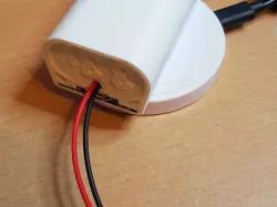 Wireless charging battery box
