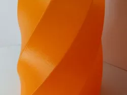 7 face twisted cup