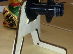 Filament spool holder