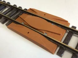 G scale Re-Railer
