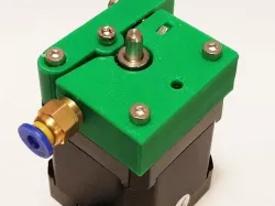 Compact Bowden Extruder