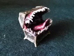 Giant Mimic